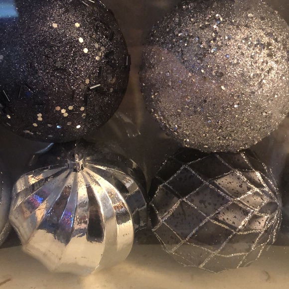 12 count silver Holiday ornaments - Picture 4 of 5